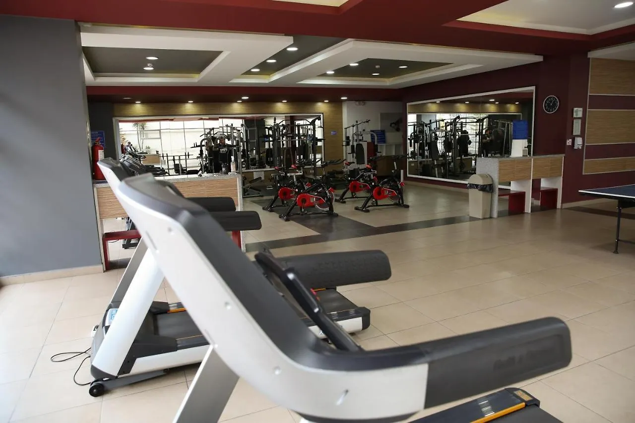 Cama King, Piscina En Suite De Lujo En Zona Privilegiada Y Centrica 키토