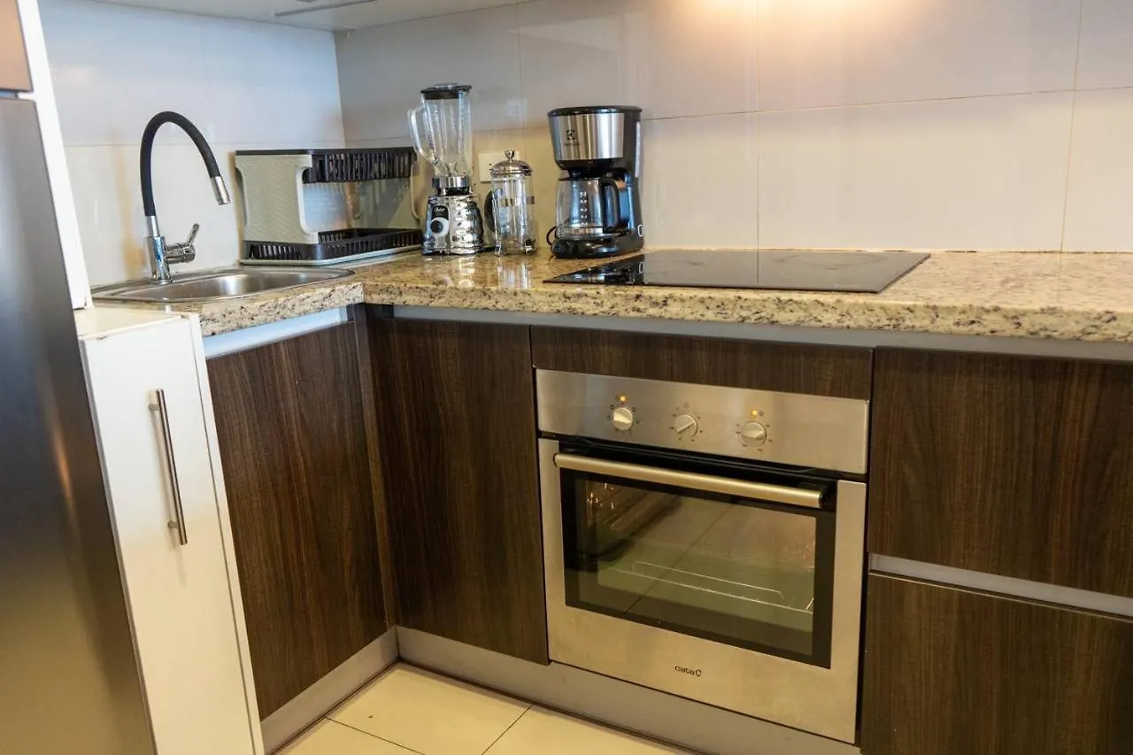 Cama King, Piscina En Suite De Lujo En Zona Privilegiada Y Centrica Quito Ecuador