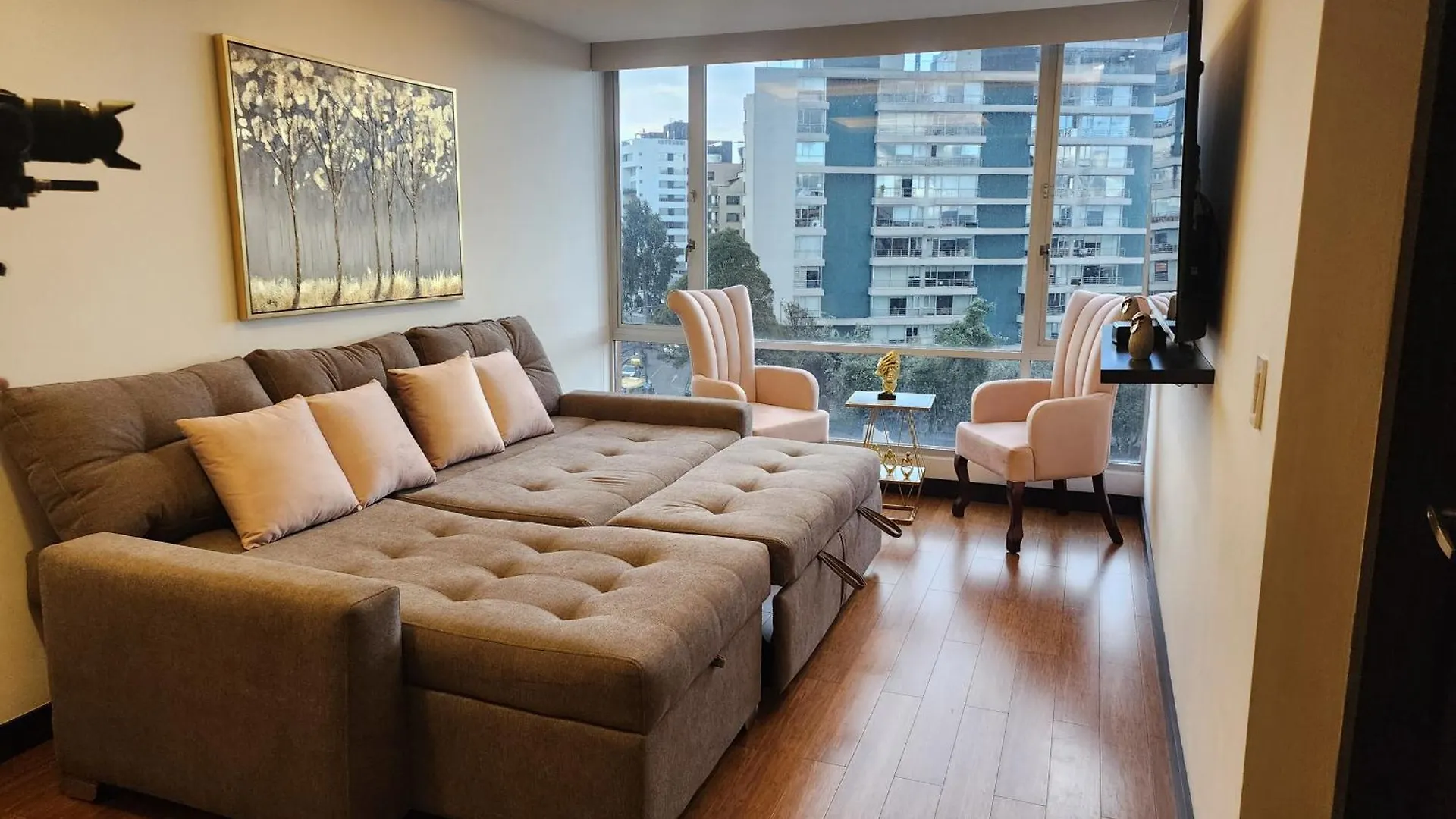 Apartment Cama King, Piscina En Suite De Lujo En Zona Privilegiada Y Centrica Quito